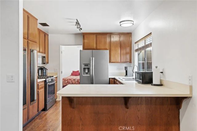 16570 Fairfax Drive, Fontana, CA 92336