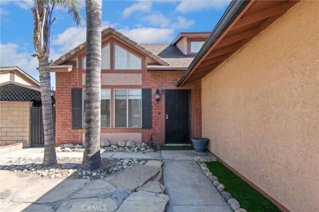 16570 Fairfax Drive, Fontana, CA 92336