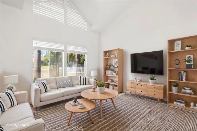 16570 Fairfax Drive, Fontana, CA 92336
