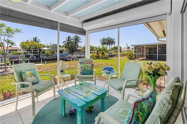3021 SE 16th PL, Cape Coral, FL 33904