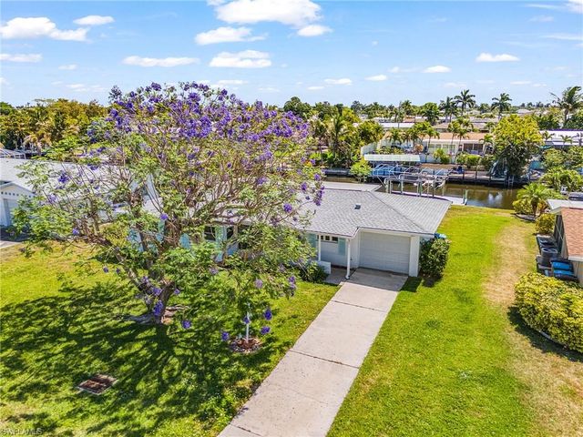 3021 SE 16th PL, Cape Coral, FL 33904