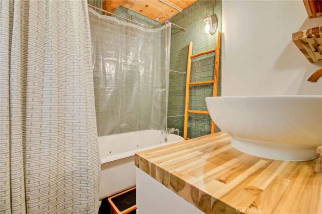 612 Kean Way, Big Bear City, CA 92314