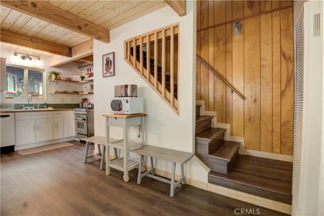 612 Kean Way, Big Bear City, CA 92314