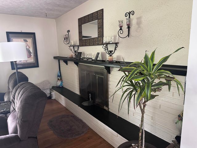 7595 Washington Court, Merrillville, IN 46410