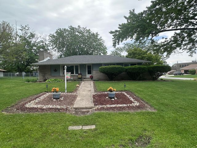 7595 Washington Court, Merrillville, IN 46410