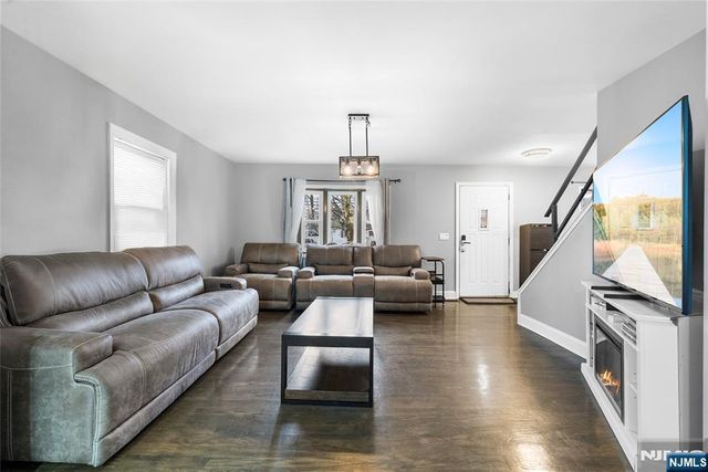 355 Hunter Avenue, Scotch Plains, NJ 07076