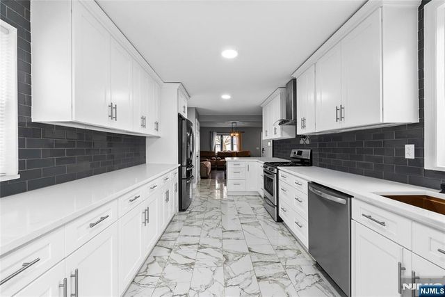 355 Hunter Avenue, Scotch Plains, NJ 07076