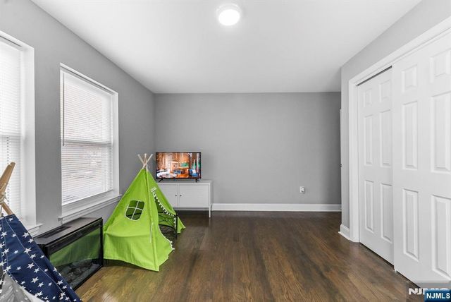 355 Hunter Avenue, Scotch Plains, NJ 07076