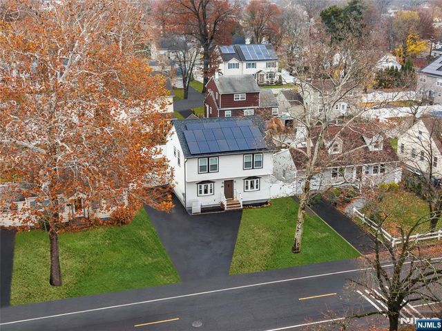 355 Hunter Avenue, Scotch Plains, NJ 07076