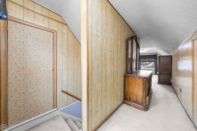 24440 Phlox Avenue, Eastpointe, MI 48021