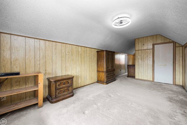 24440 Phlox Avenue, Eastpointe, MI 48021