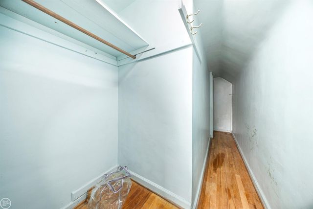 24440 Phlox Avenue, Eastpointe, MI 48021