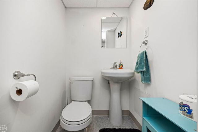 24440 Phlox Avenue, Eastpointe, MI 48021