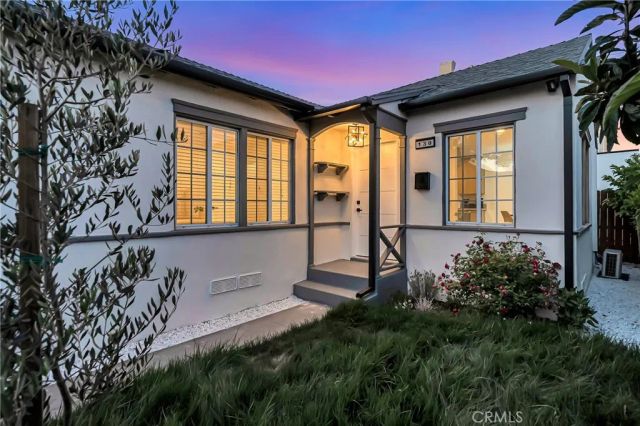 128 Lukens Place, Glendale, CA 91206