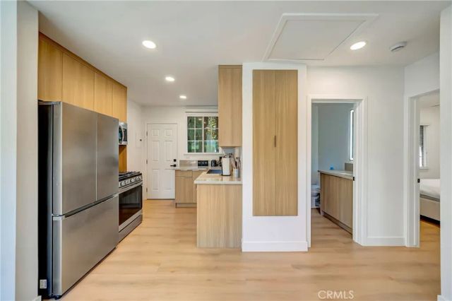 128 Lukens Place, Glendale, CA 91206