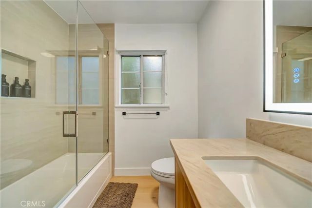 128 Lukens Place, Glendale, CA 91206