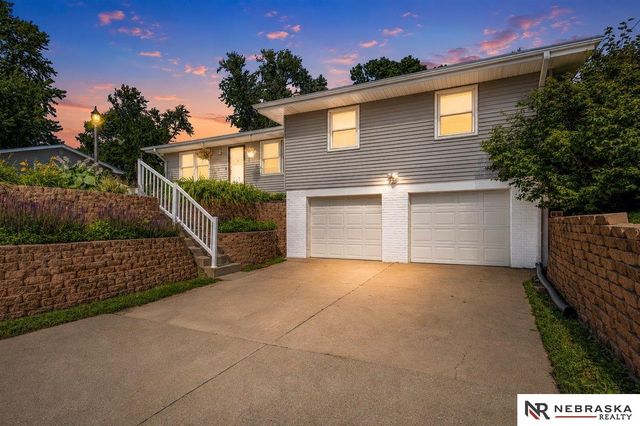 4317 N 108th Street, Omaha, NE 68164