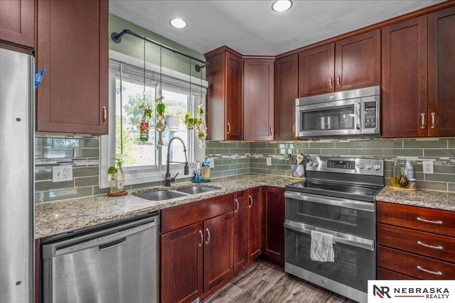 4317 N 108th Street, Omaha, NE 68164
