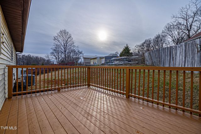 235 Chestnut Street, Church Hill, TN 37642