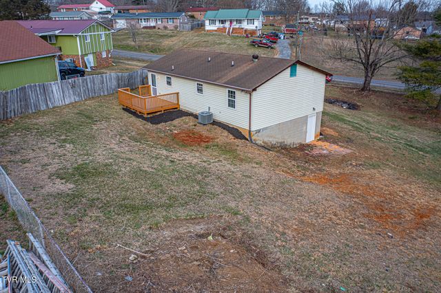 235 Chestnut Street, Church Hill, TN 37642