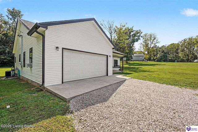 1150 Cherokee Road, Brandenburg, KY 40108