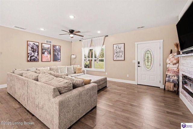 1150 Cherokee Road, Brandenburg, KY 40108