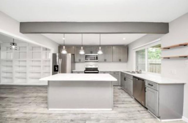 9638 Ravensworth Drive, Houston, TX 77031