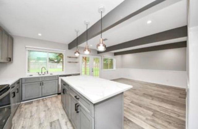 9638 Ravensworth Drive, Houston, TX 77031