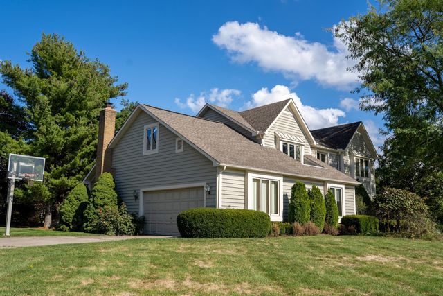 9010 Barassie Place, Dublin, OH 43017