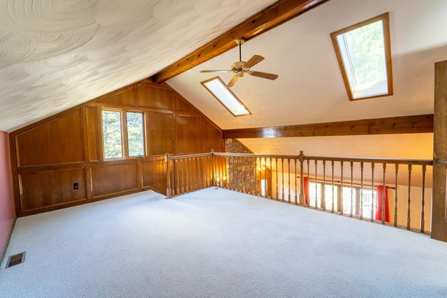 9010 Barassie Place, Dublin, OH 43017