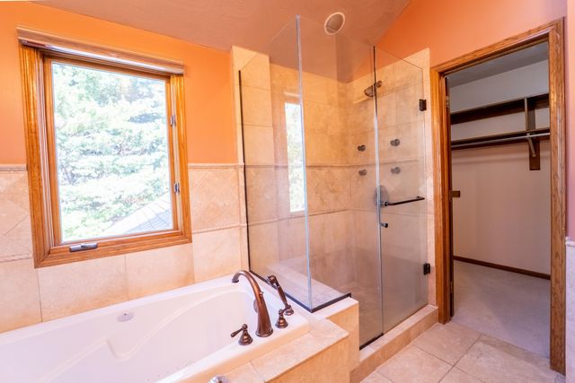 9010 Barassie Place, Dublin, OH 43017