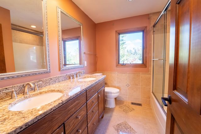 9010 Barassie Place, Dublin, OH 43017