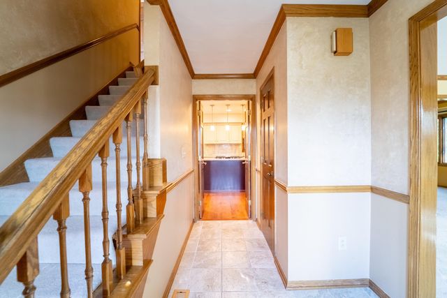 9010 Barassie Place, Dublin, OH 43017