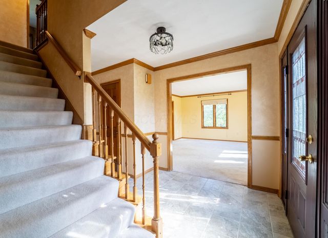 9010 Barassie Place, Dublin, OH 43017