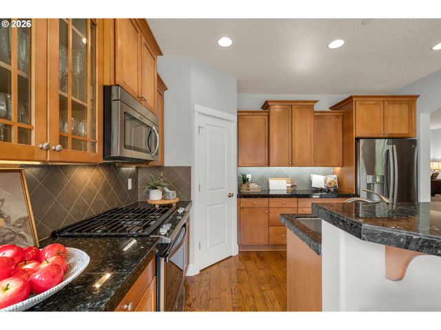 5834 Nw 26TH Ave, Camas, WA 98607