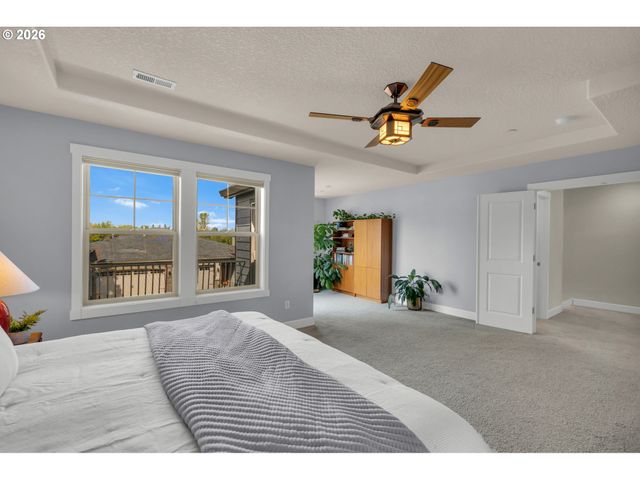5834 Nw 26TH Ave, Camas, WA 98607