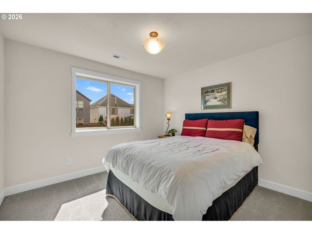 5834 Nw 26TH Ave, Camas, WA 98607
