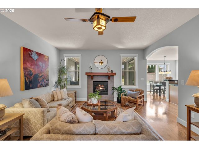 5834 Nw 26TH Ave, Camas, WA 98607