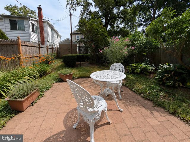 269 MADISON ST, Bristol, PA 19007