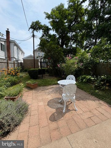 269 MADISON ST, Bristol, PA 19007