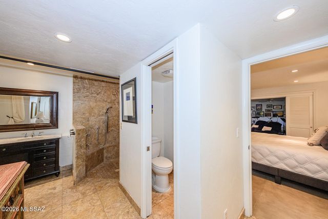 2546 E Avenida De Maria, Tucson, AZ 85718