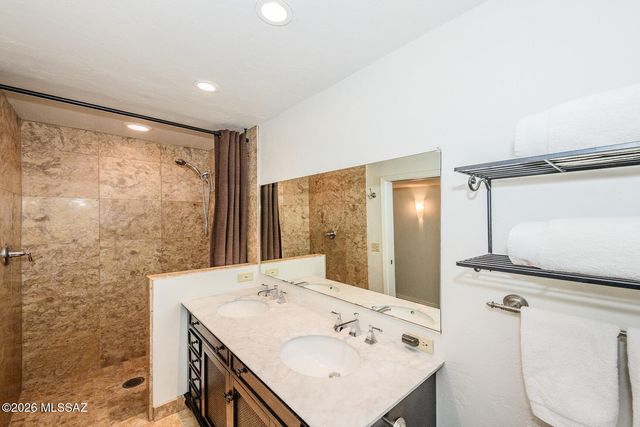 2546 E Avenida De Maria, Tucson, AZ 85718