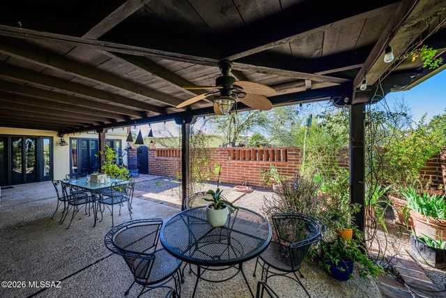 2546 E Avenida De Maria, Tucson, AZ 85718