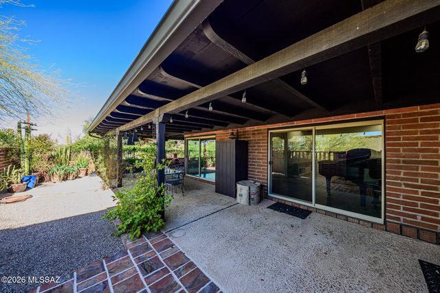 2546 E Avenida De Maria, Tucson, AZ 85718