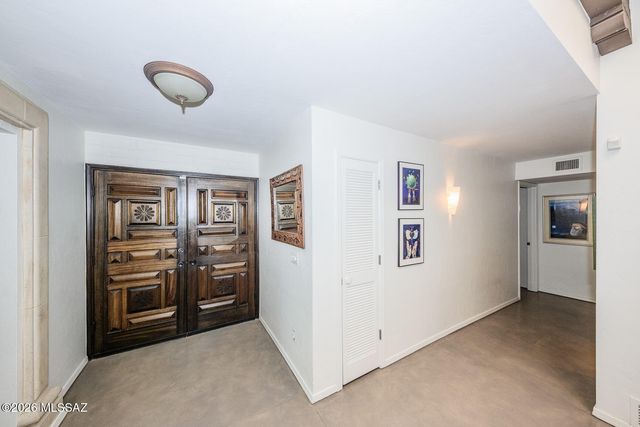 2546 E Avenida De Maria, Tucson, AZ 85718