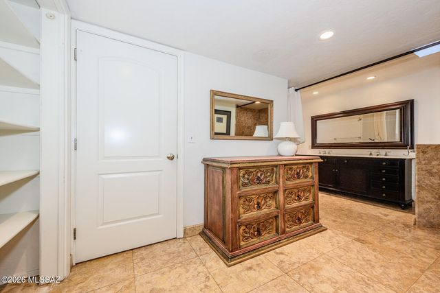 2546 E Avenida De Maria, Tucson, AZ 85718