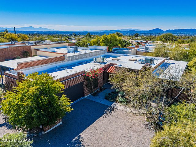 2546 E Avenida De Maria, Tucson, AZ 85718