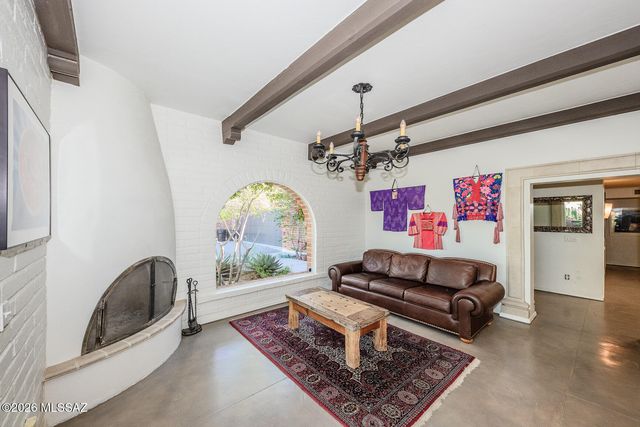 2546 E Avenida De Maria, Tucson, AZ 85718