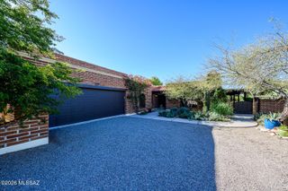 2546 E Avenida De Maria, Tucson, AZ 85718