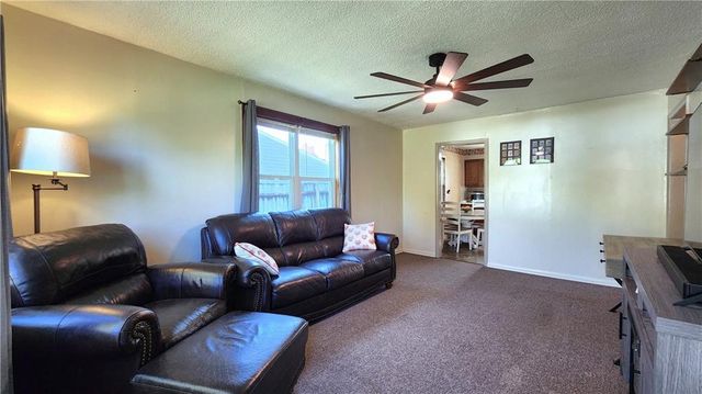 406 Maple Street, Lathrop, MO 64465
